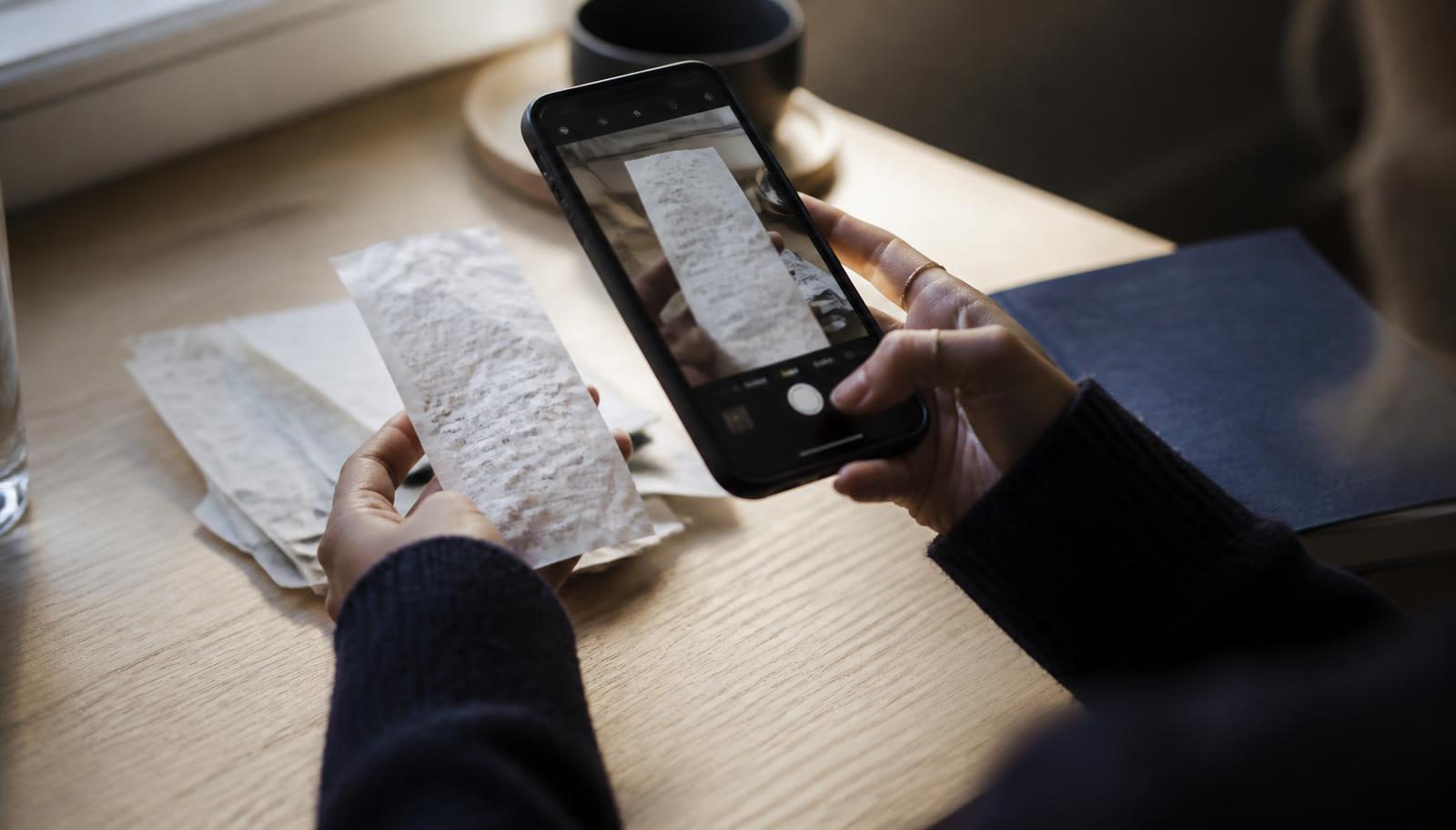 How to Stop Chasing Receipts: The Real Cost of Manual Expense Tracking